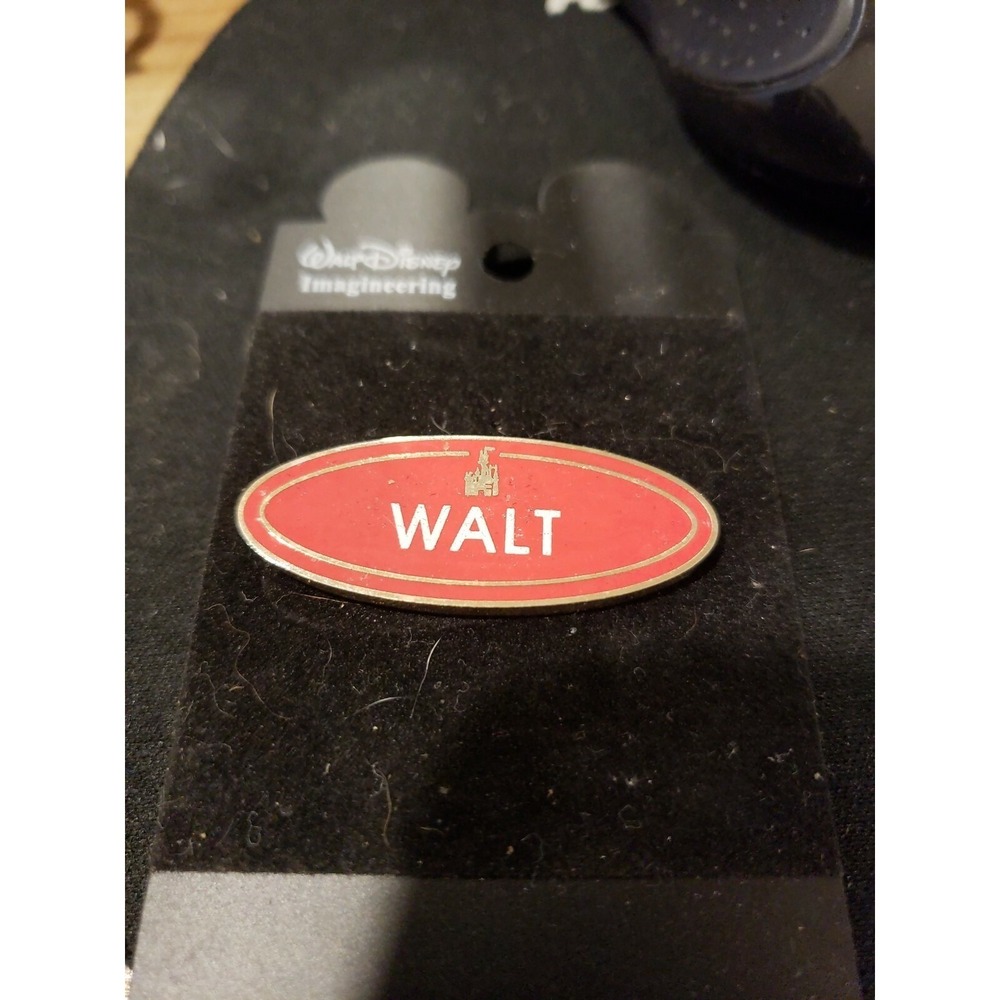 Disney WALT Nametag Cast Member WDI Red Badge LE 500 Pin 47736